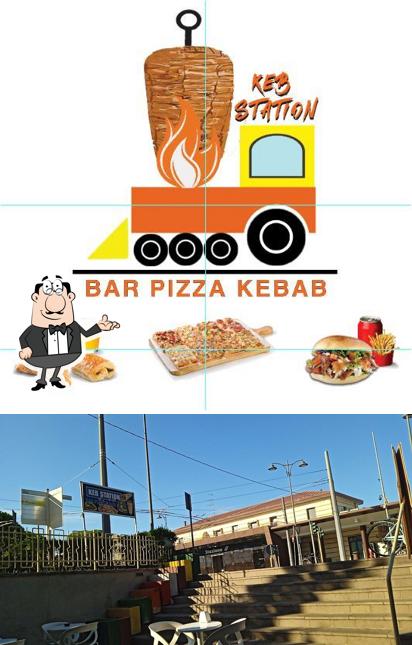 Gli interni di keb station bar pizza kebab