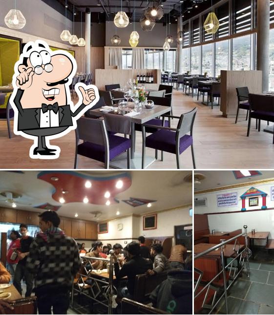 Check out how Al Kareem Non Veg Restaurant kota looks inside