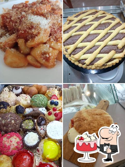 Vedi questa immagine di Urban garden caffe