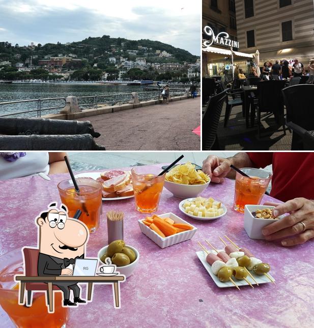 Gli interni di Caffè Mazzini