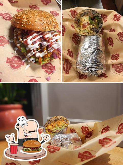 Prova un hamburger a Taco Rico