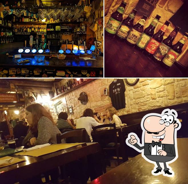 Dai un'occhiata agli interni di Birreria Saint George
