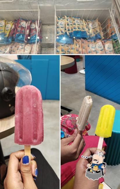 Ice cream at Peni Ice Candy - Palakkad Pallippuram