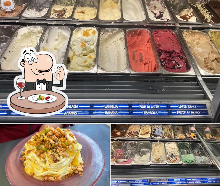 Platti al Pizzeria Gelateria Cristallo