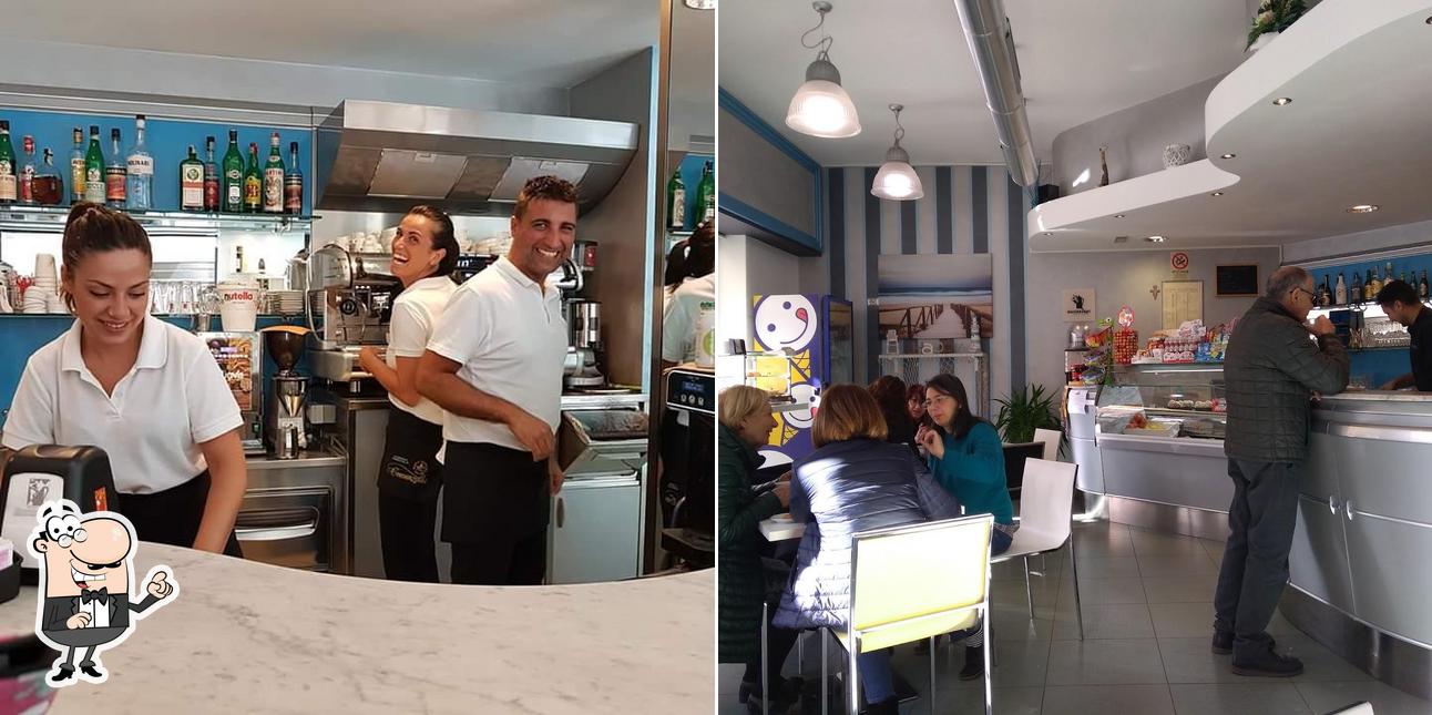 Siediti a un tavolo di Bar Abba