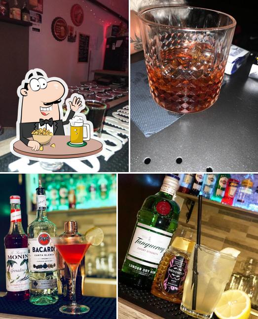 Puoi prenderti un rinfrescante bicchiere di birra chiara o scura