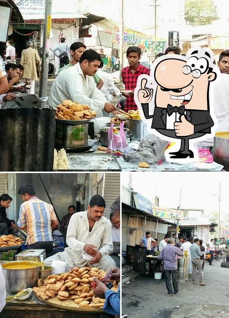 कचौरी वाले