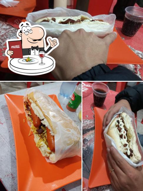 Comida em Hot Dog Da Mãe