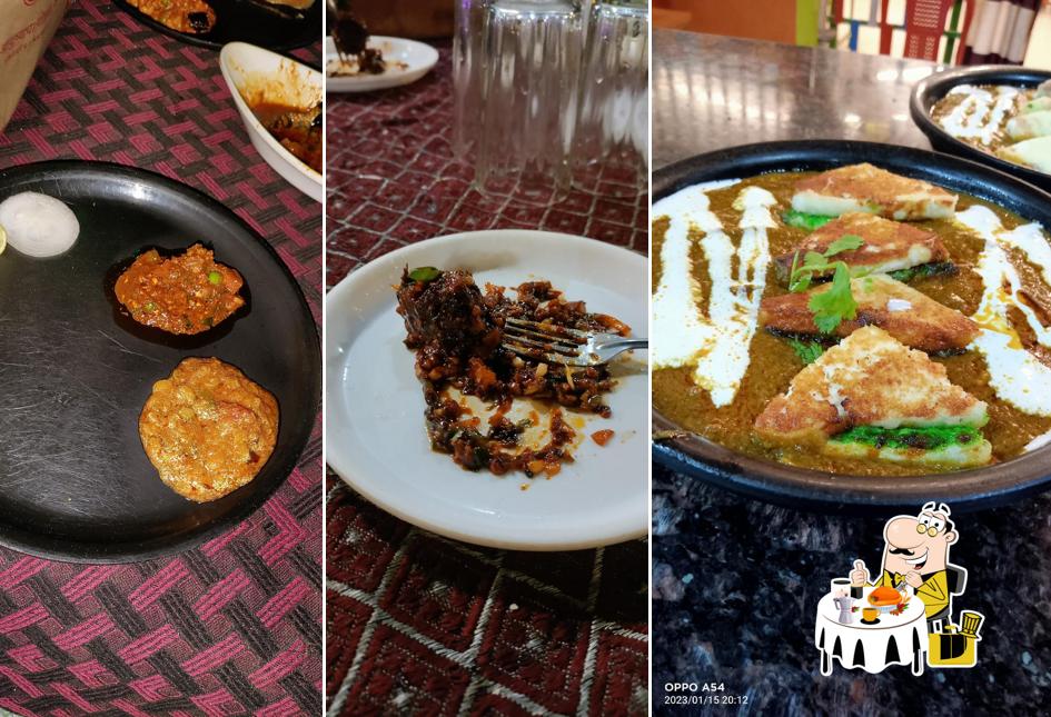 Food at Hotel Chawadi