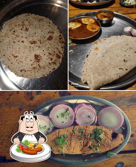 Food at Khandesh Express