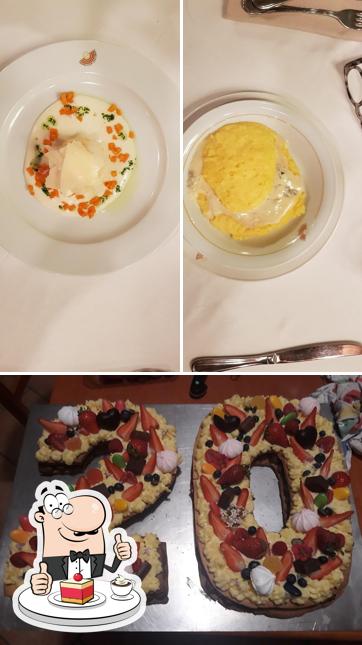 Ristorante Tennis Club Gallarate serve un'ampia gamma di dessert