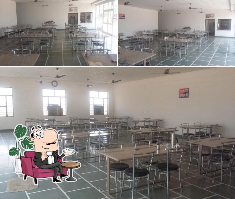 Check out how Mor Foods Veg. Dhaba looks inside