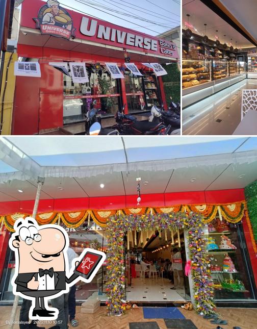 The exterior of Universe Bakes & Cakes