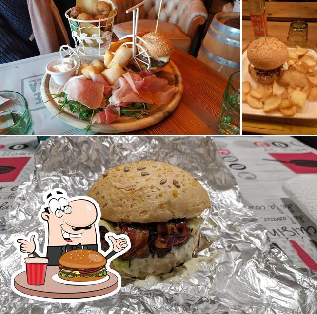 Ordina un hamburger a TIPORTO