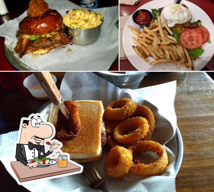 Stack'd Burger Bar, Milwaukee - Restaurant menu, prices and reviews