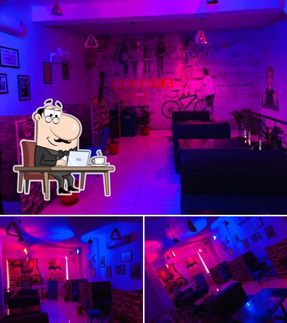 Check out how EAT AND MEET looks inside