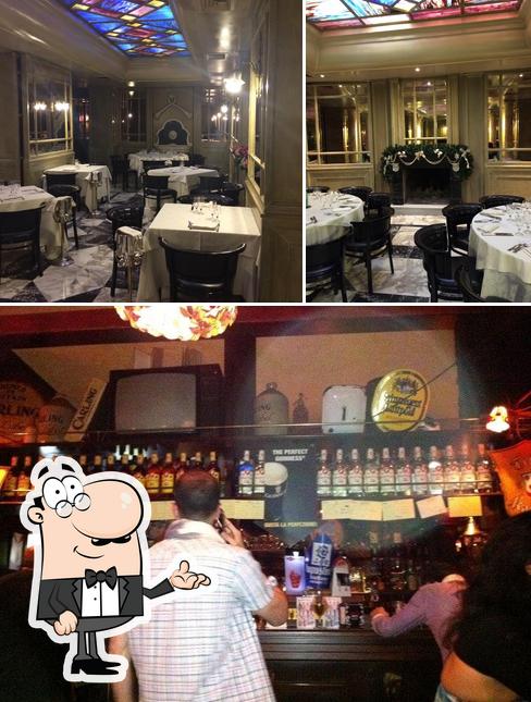 Tra le varie cose da royal ceres pub 2.0 si possono trovare la interni e bancone da bar
