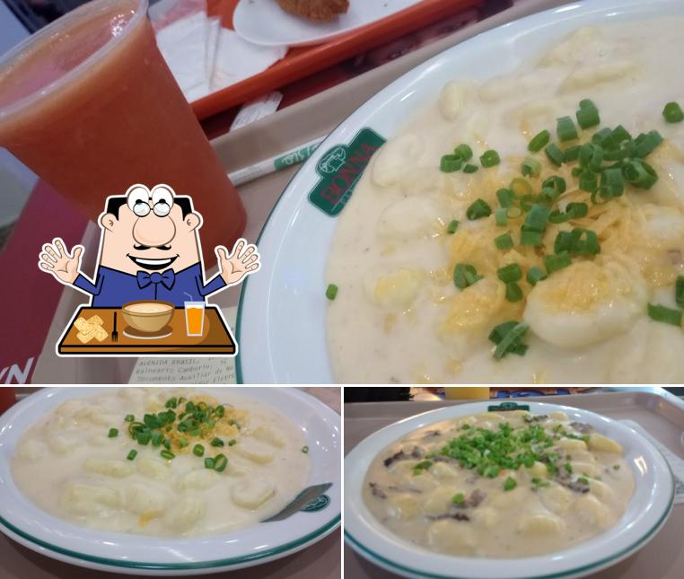 Sopa de moluscos em Bonna Panquecas Atlântico Shopping