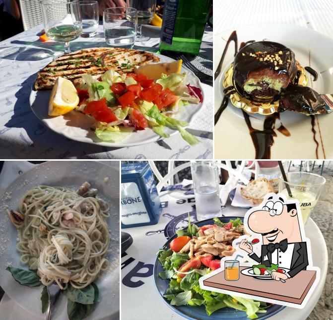 Cibo al Trattoria Castel dell'Ovo