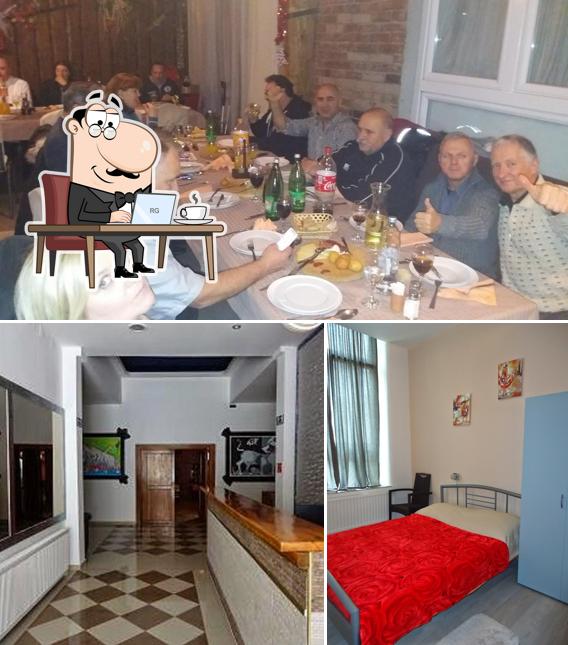 Siediti a un tavolo di Hostel Party