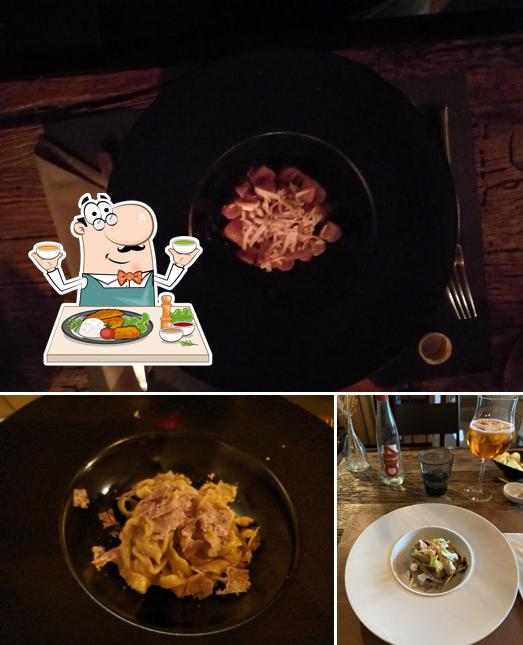 Tagliatelle al Osteria Maniscalco