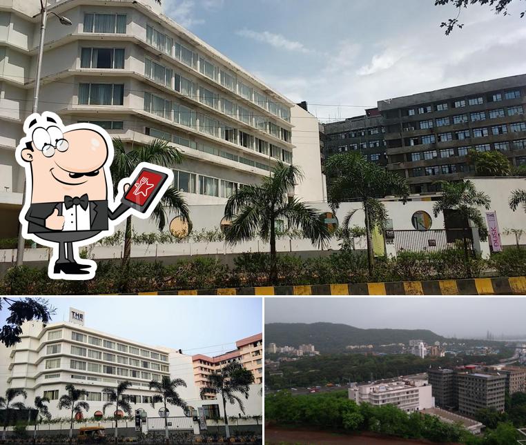 You can get some fresh air at the outside area of The Park Navi Mumbai