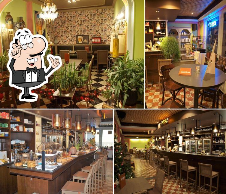 L'intérieur de Cafê Plan B