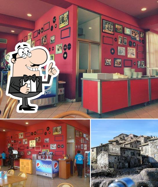 Pane, Amore E Melodia