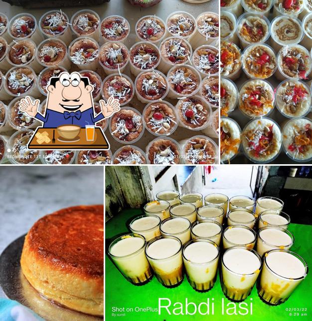 Food at Mrutyunjaya Tea & coffee shop