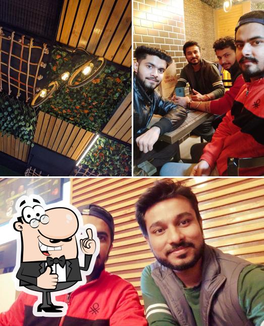 Here's a pic of Roms pizza-Mawana