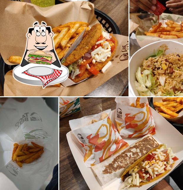 Club sandwich at Taco Bell