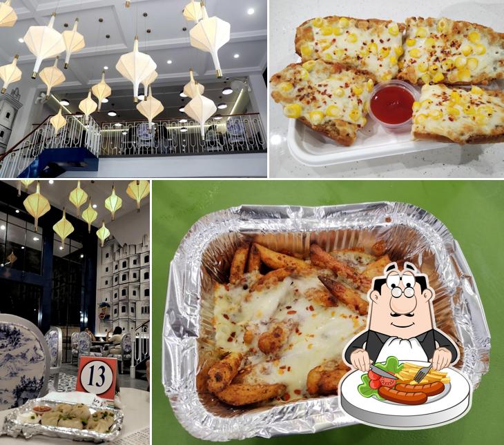 Food at TINKUS CAFE