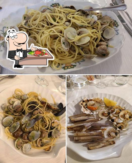 Ordina tra i molti pasti di mare disponibili a Ristorante Albergo Da Luigi