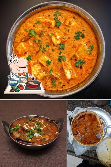 Chicken curry at Moti Mahal Delux Restaurants