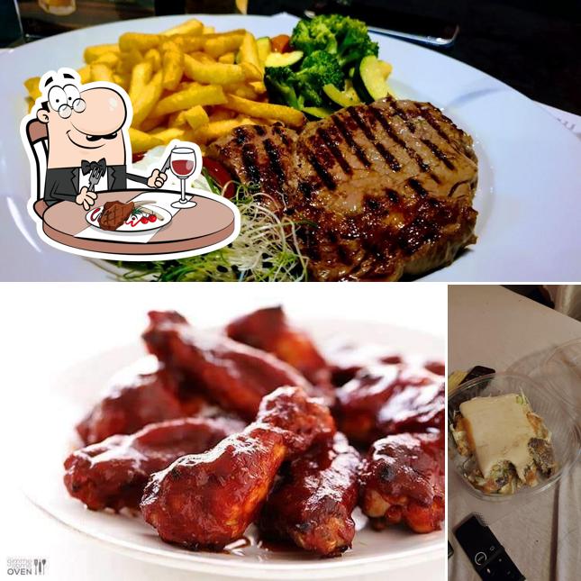 Prenditi i un pasto a base di carne a Big Ben Westside