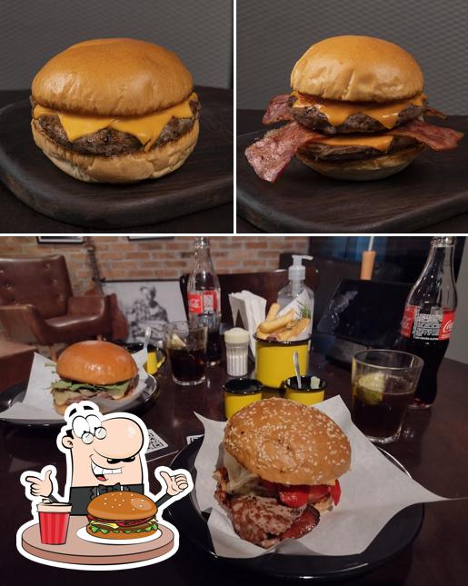 Delicie-se com um hambúrguer no Death Burger