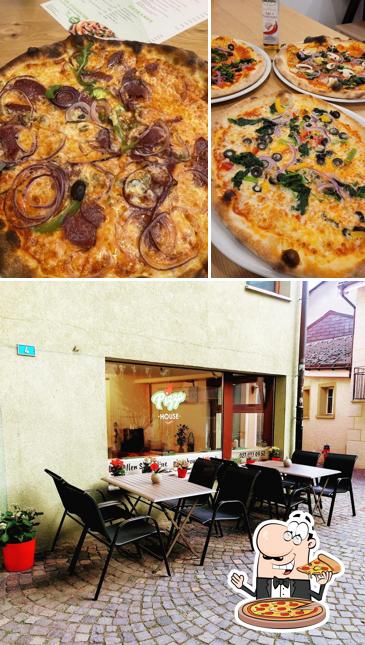 A Pizza House, puoi prenderti una bella pizza