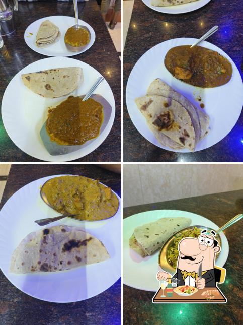 Food at Maa tarini hotel