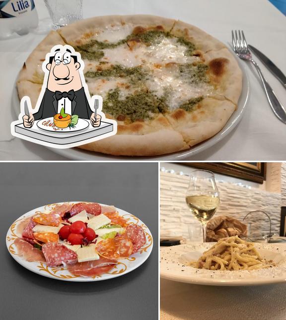 Questa è la foto che presenta la cibo e vino di Acquario Ristorante