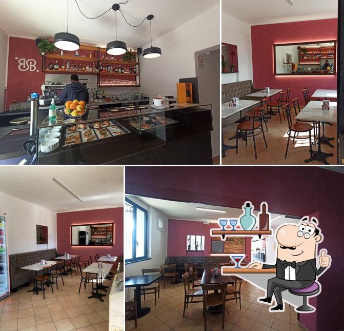 Gli interni di BRUGHI BAR