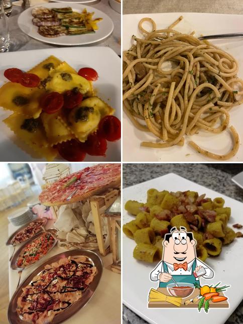 Spaghetti alla bolognese al Dal Nicco - Ristorante & Pizzeria/ Perugia Banqueting-- Catering & Banqueting