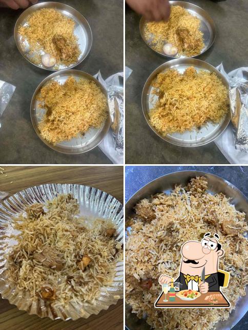 Pad thai at Hotel Muntaj