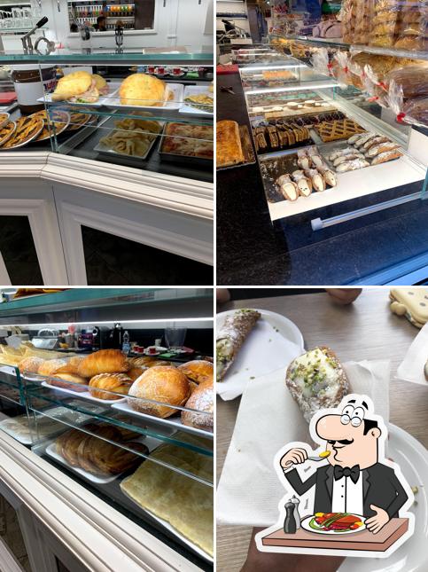 Platti al Pasticceria Solmi