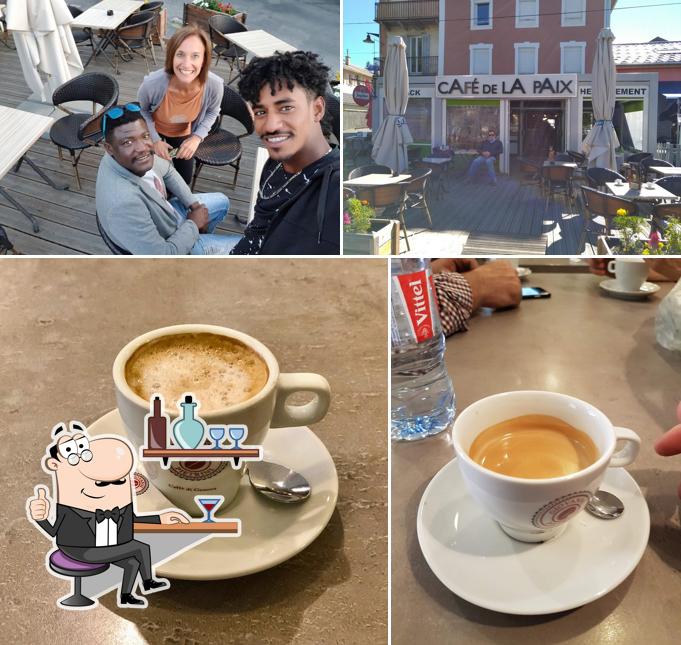 Café De La Paix