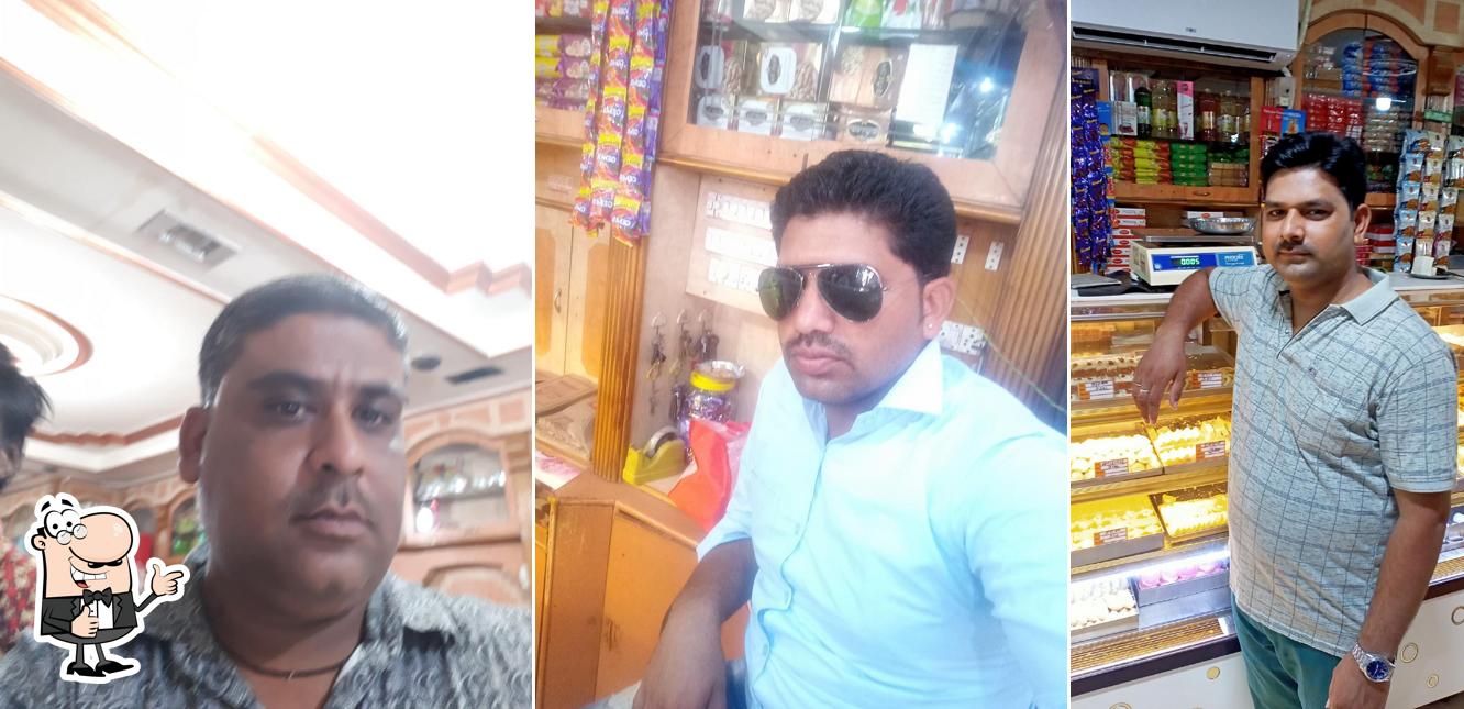 Green hotel & sweets image