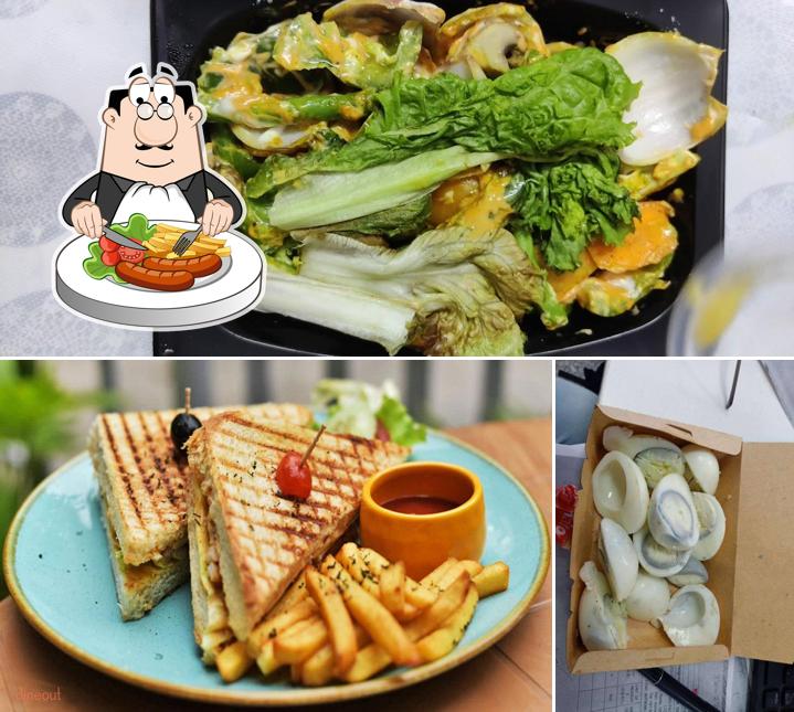 Food at Protein Bar Cafe