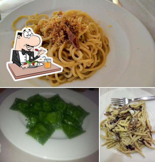 Cibo al Bar Roma Sas