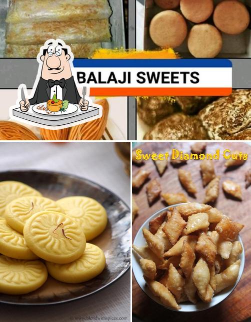 Food at Sri Balaji Sweets