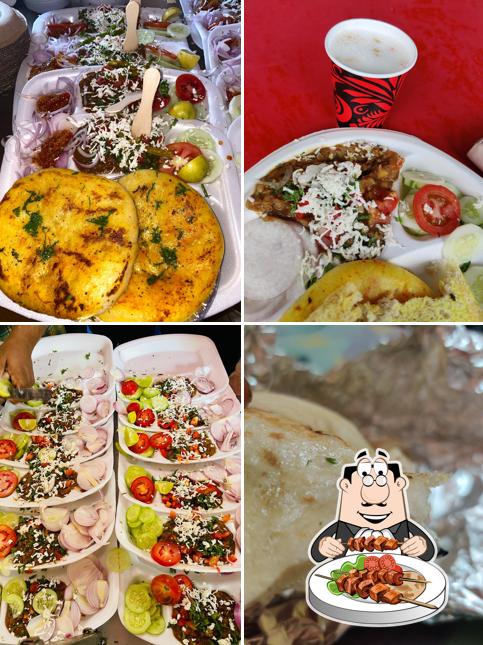 Food at Kashyap Chole Kulche