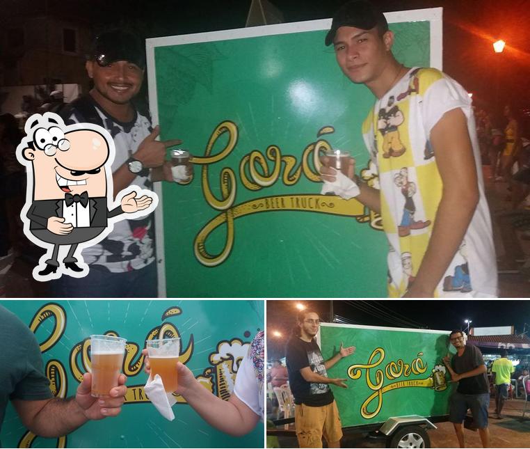 Look at the image of Goró Beer Truck